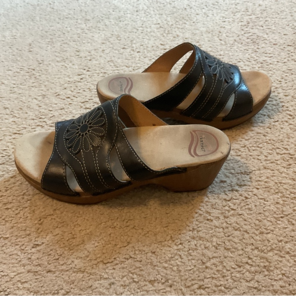 Women's DANSKO heel dress shoes